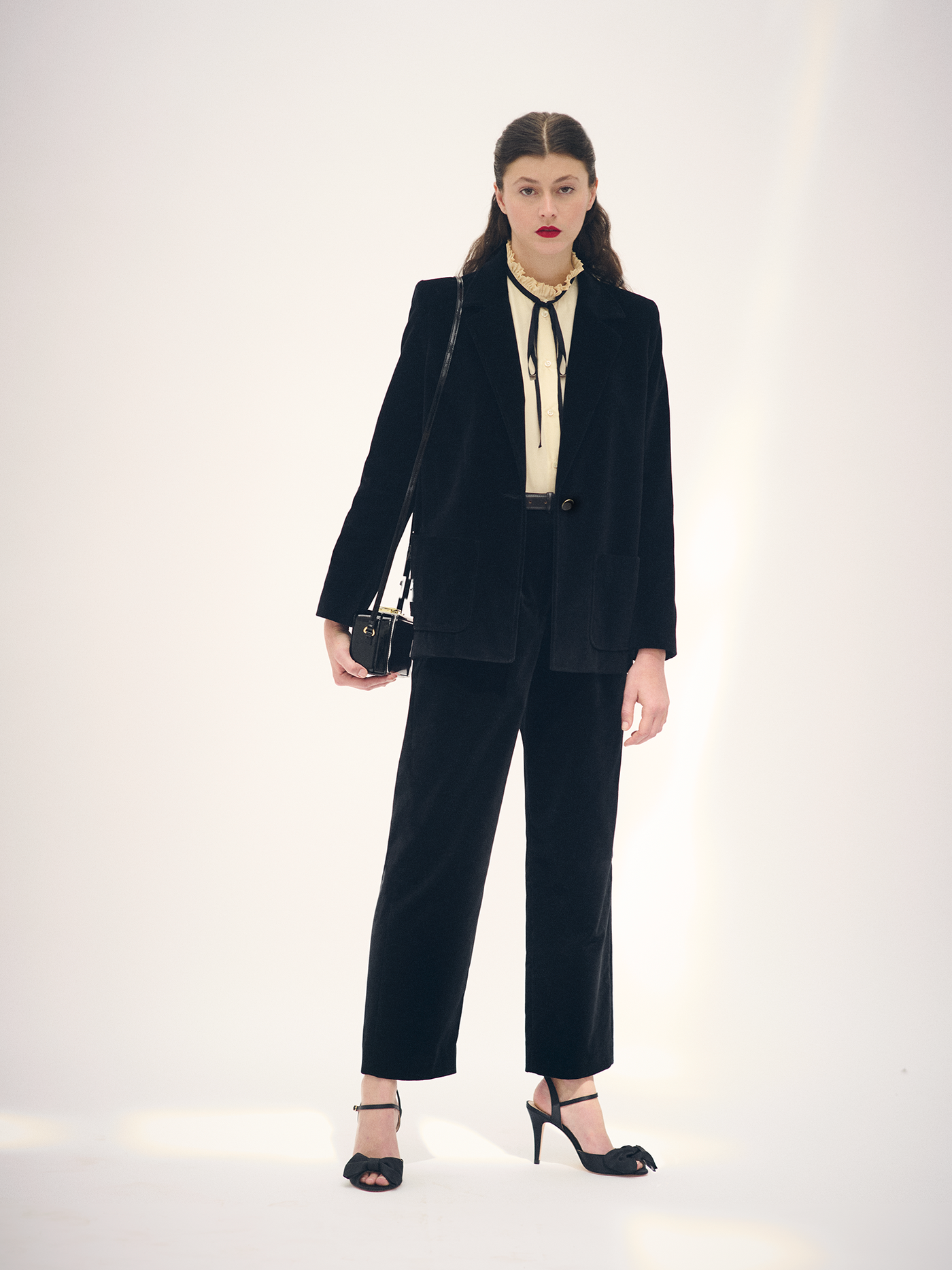 Winter 2024 Women's look Velvet Suit