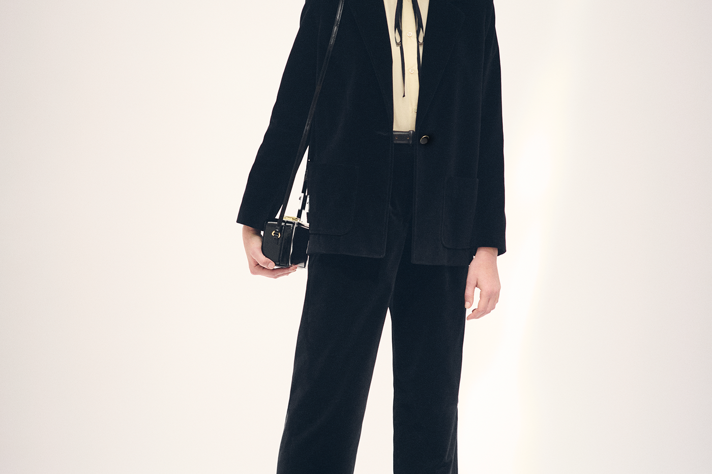 Winter 2024 Women's look Velvet Suit