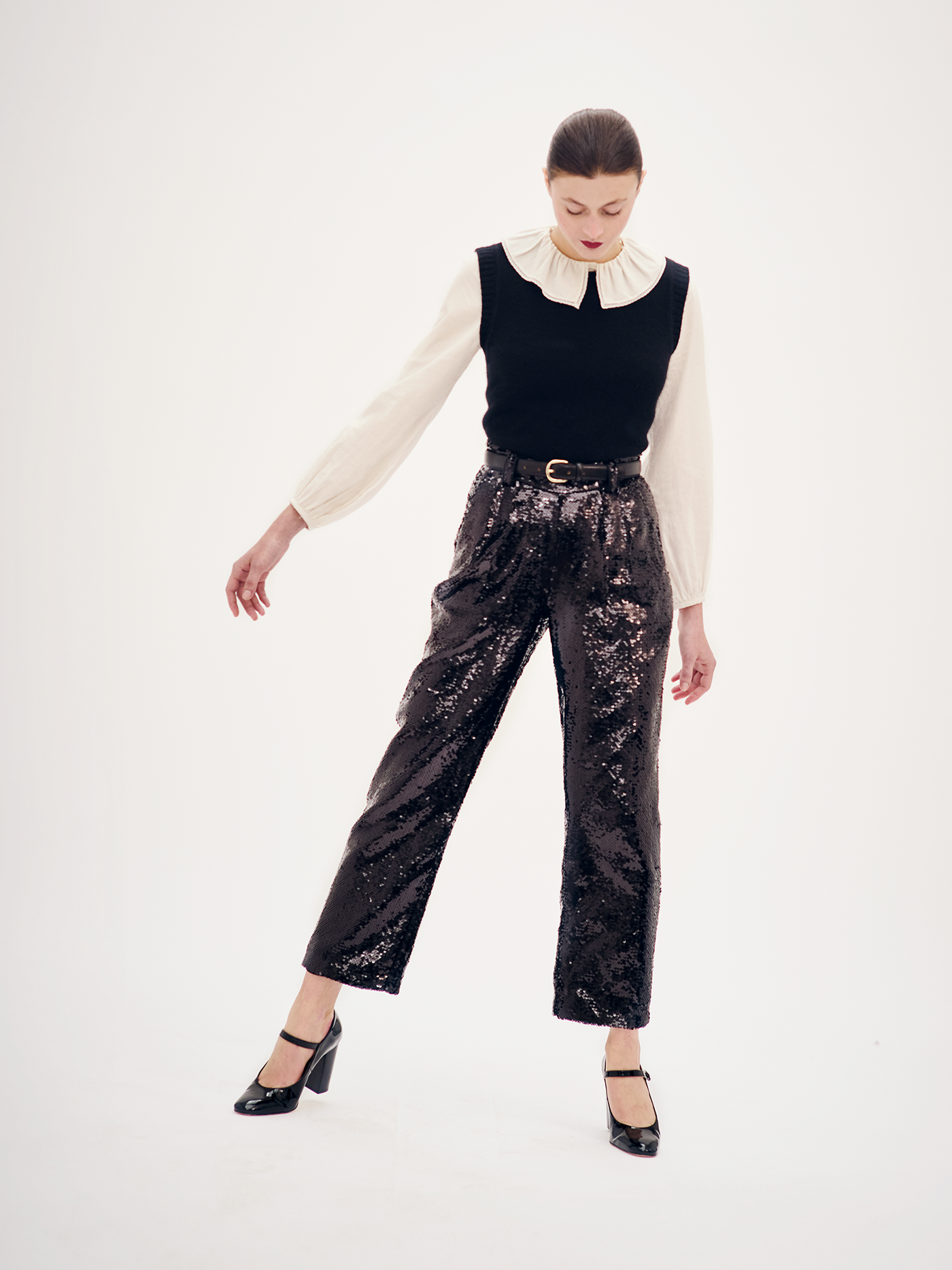 Winter 2024 Women's look Sequined Pants