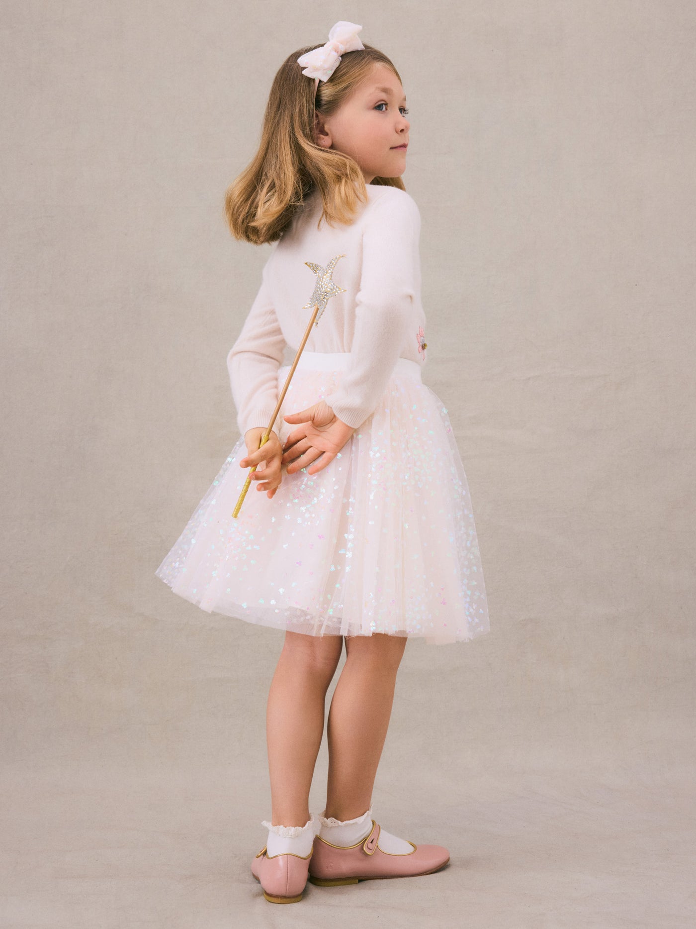 Winter 2024 girl's look tulle skirt