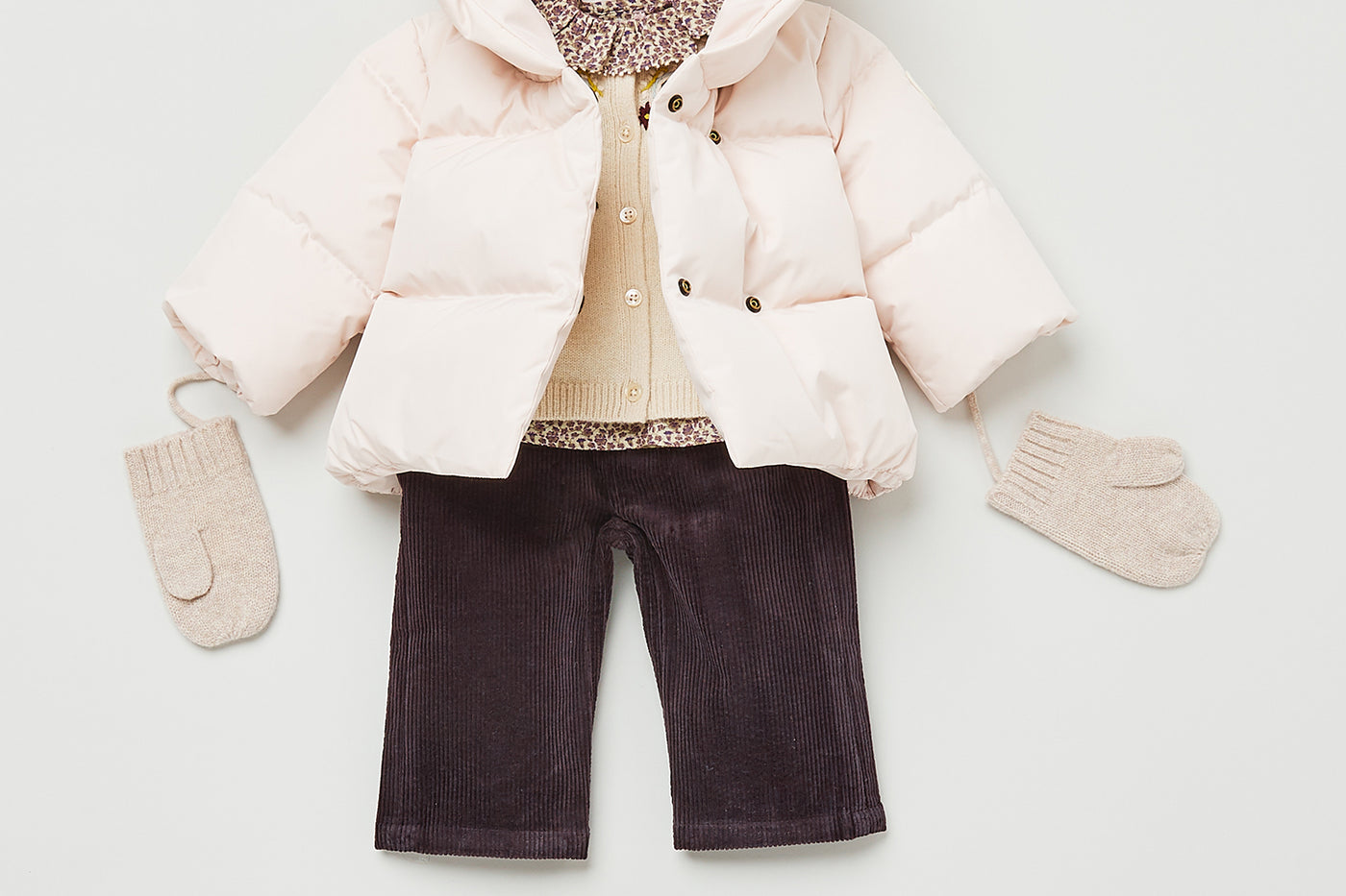 Baby girl winter 2023 pink vest look