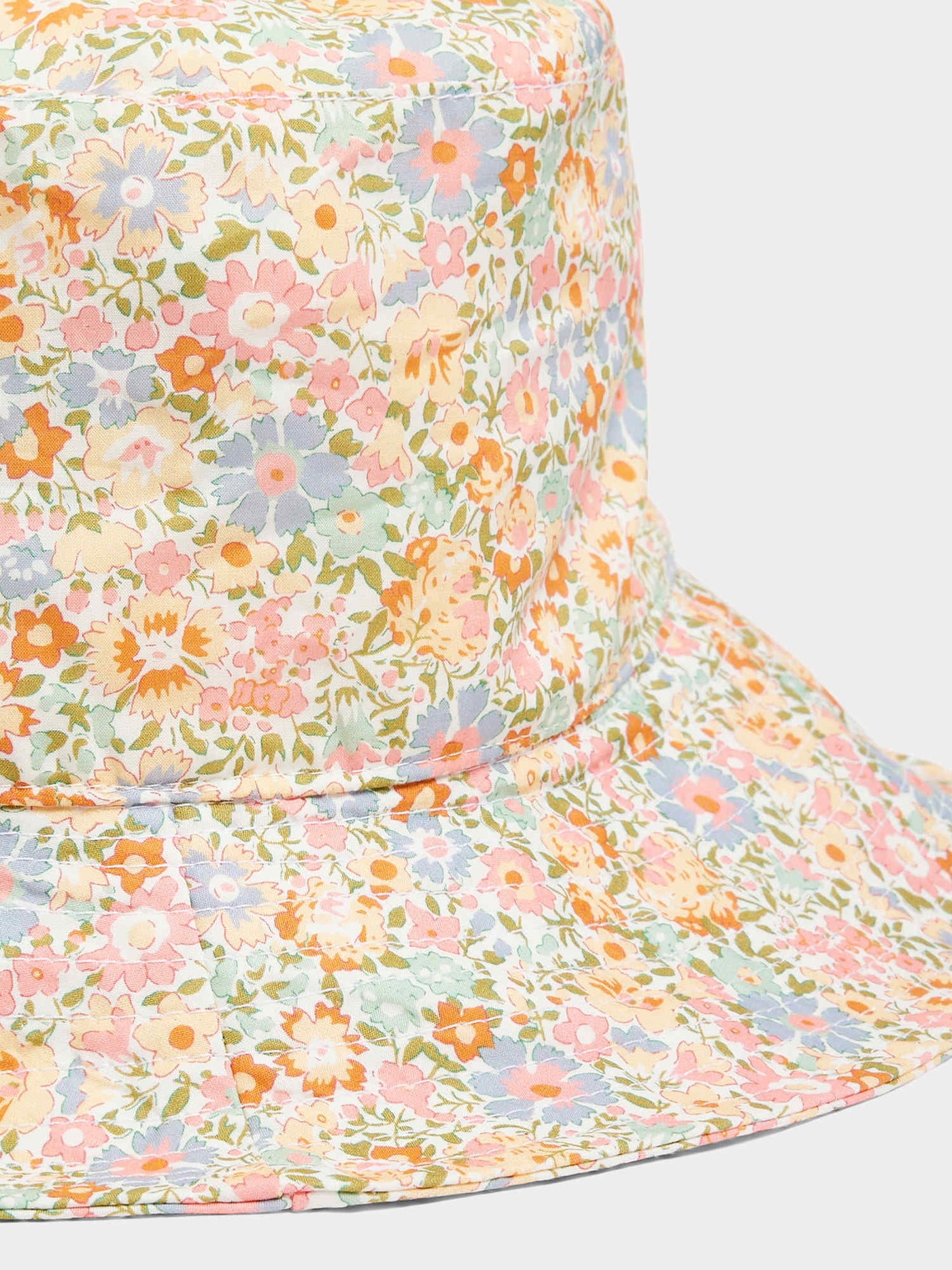 Bonpoint x Vanessa Seward cappello a secchiello Faye realizzato con tessuti Liberty